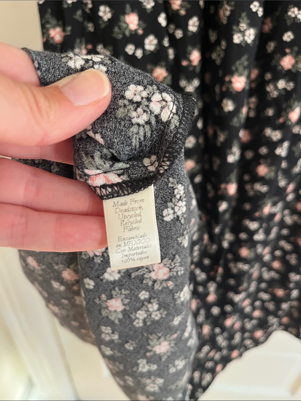 Christy Dawn Dress Size Medium - Picture 7 of 13